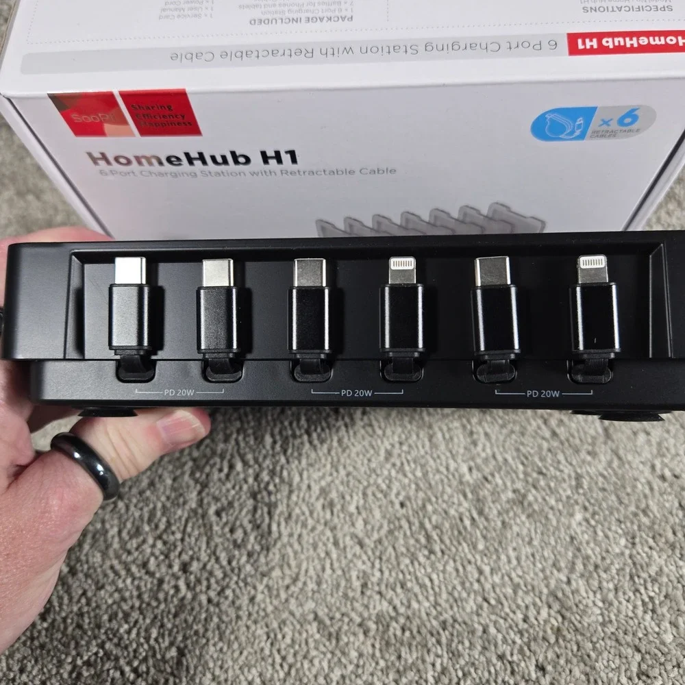 SooPii Charging Station Black 6-Port Retractable HomeHub H1 Minimalist 60W OS